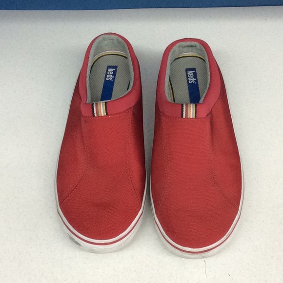 Red Keds - Picture 2 of 6